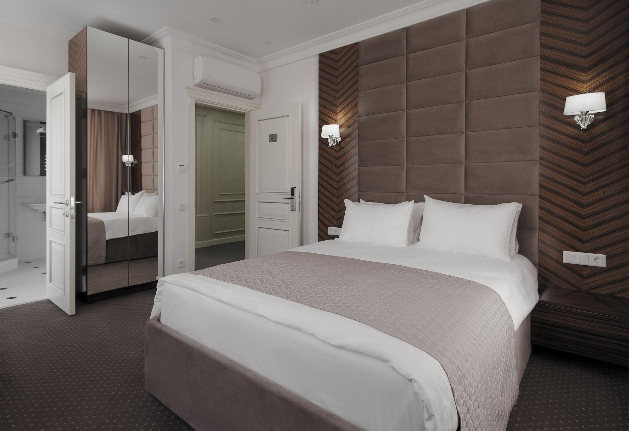 London Boutique Hotel キシナウ エクステリア 写真