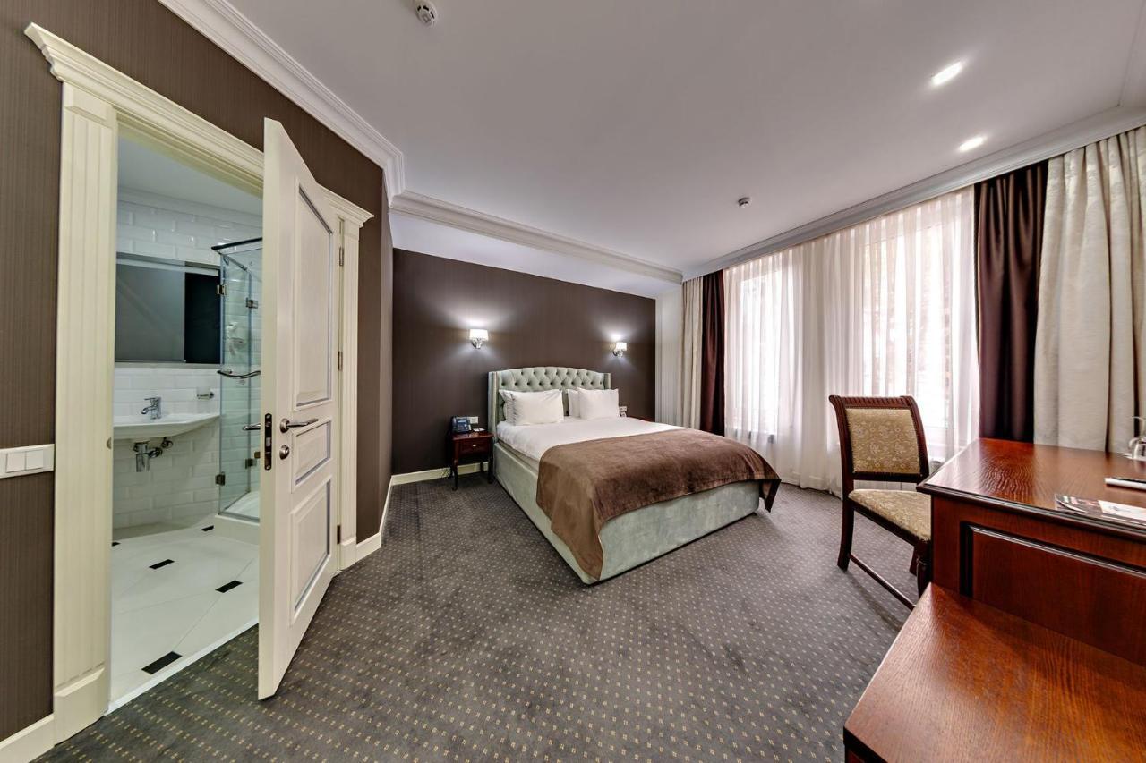 London Boutique Hotel キシナウ エクステリア 写真